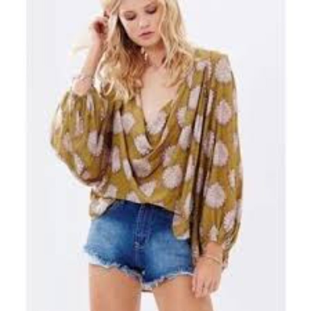NWT Free People Cowling Around Printed Top in Goldenrod Combo Womens Size Small